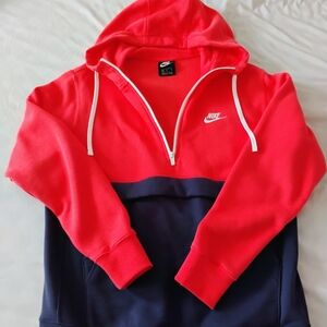 Nike pullover/half zip hoodie